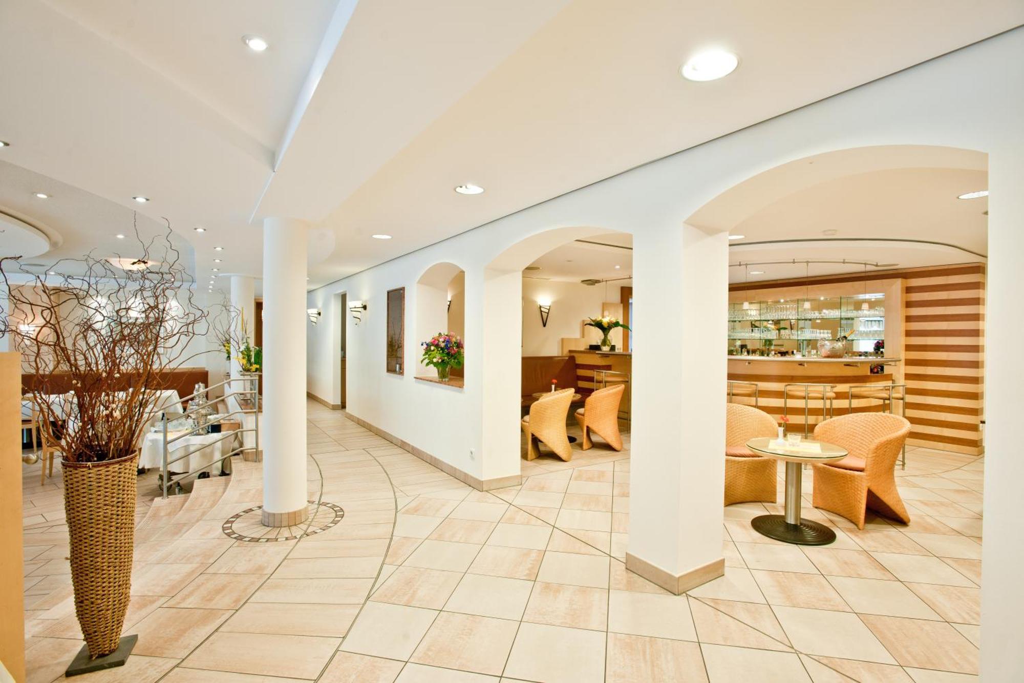 Hotel Barbarossa Ντίσελντορφ Εξωτερικό φωτογραφία