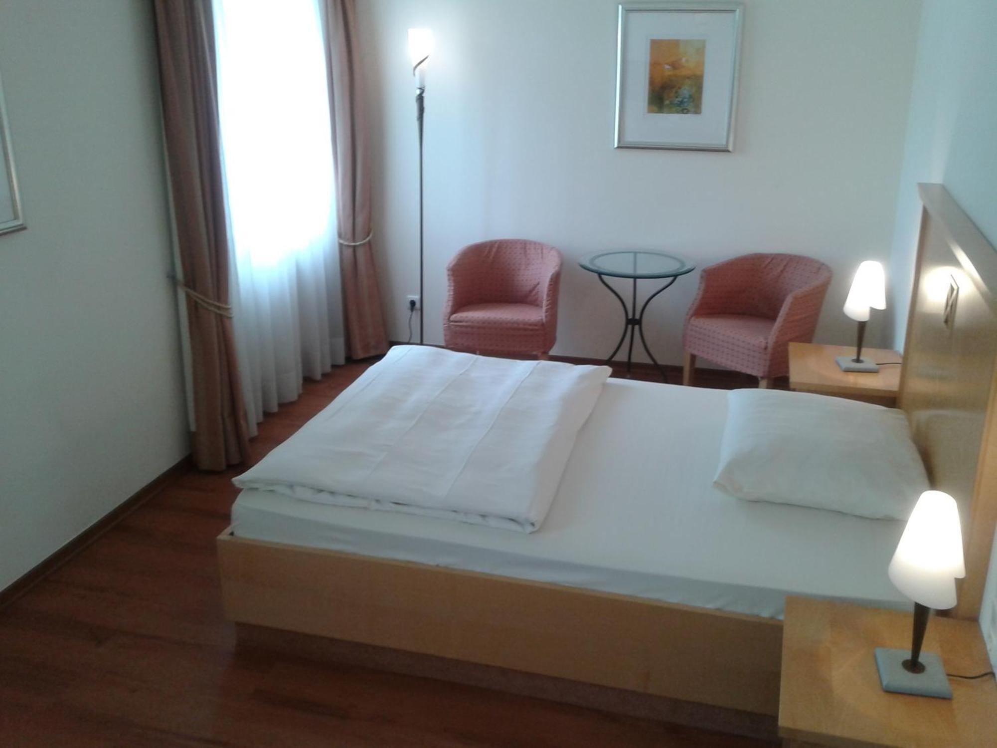 Hotel Barbarossa Ντίσελντορφ Εξωτερικό φωτογραφία